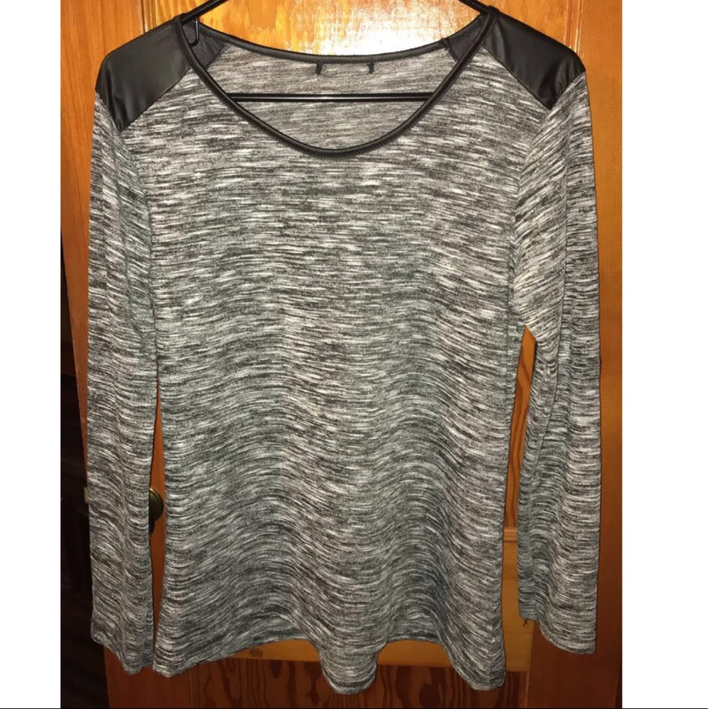 Grey long sleeve